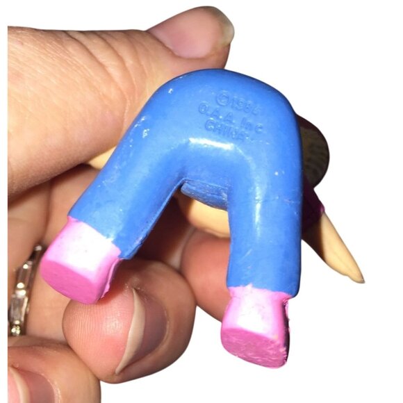 Cabbage Patch Kids Vintage 1984 Figurine Sitting Girl in Overalls w Arms Out - Picture 4 of 7